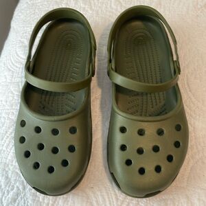 Womens green Crocs
